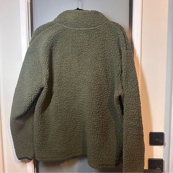 VICTORIA’S SECRET PINK Size L Olive Green Sherpa 1/4 Zip Sweater - Picture 5 of 7